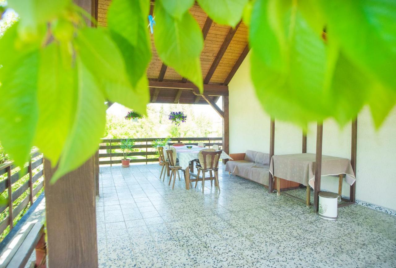 Cherry House Apartment Slunj Exterior foto