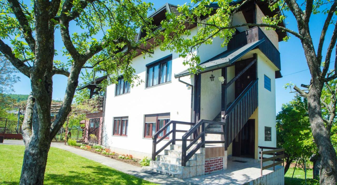 Cherry House Apartment Slunj Exterior foto