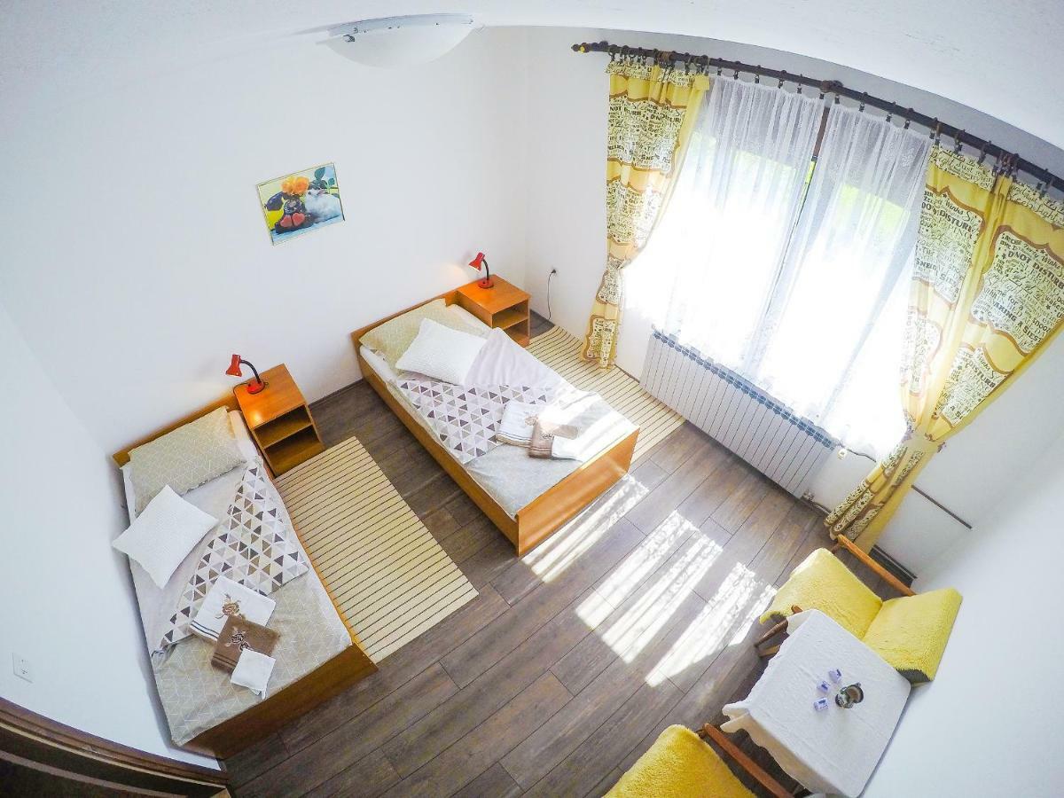 Cherry House Apartment Slunj Exterior foto
