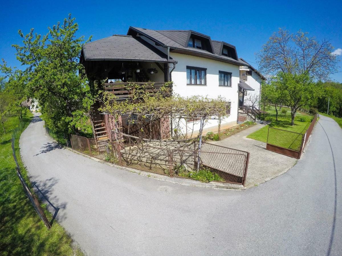 Cherry House Apartment Slunj Exterior foto